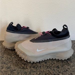 Nike ACG Mountain Fly Gore-tex - Khaki